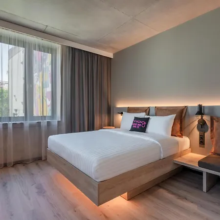 Moxy Downtown * Budapest