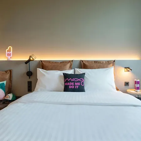 Moxy Downtown * Budapest