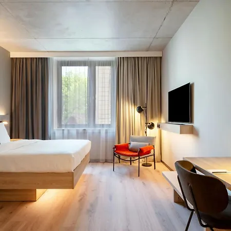 Hotel Moxy Downtown Budapest